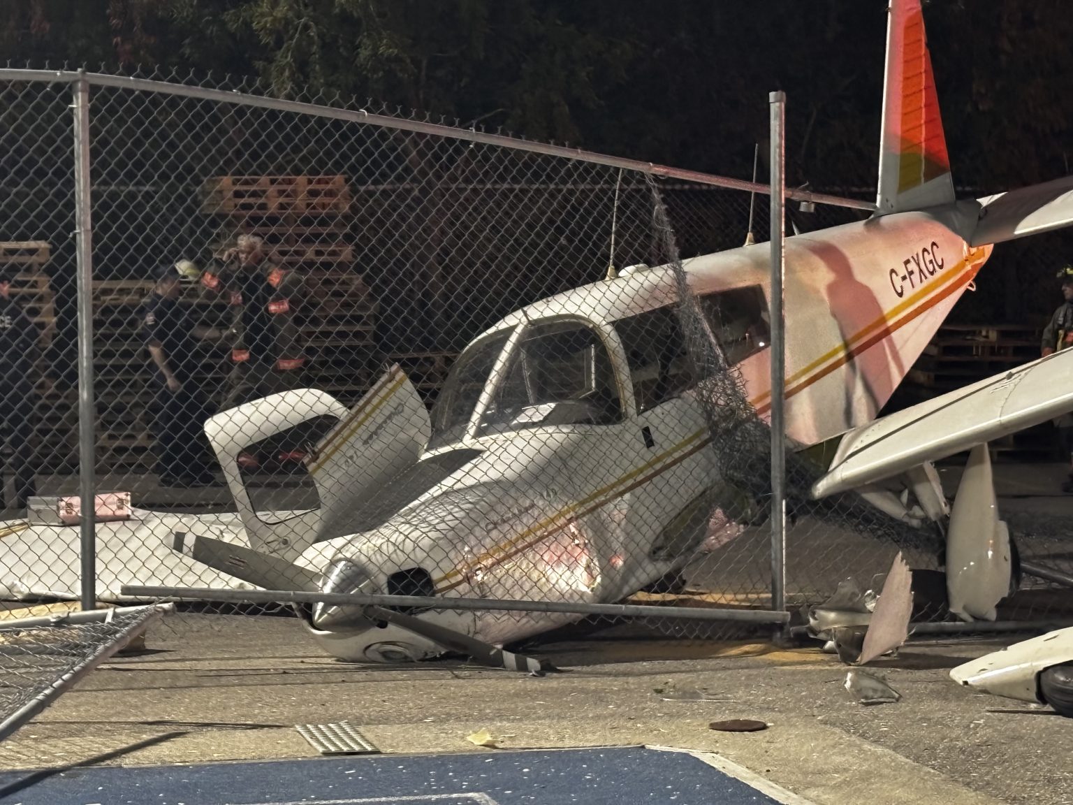 Samolot runął obok szkoły w Toronto. Cudem nikt nie ucierpiał