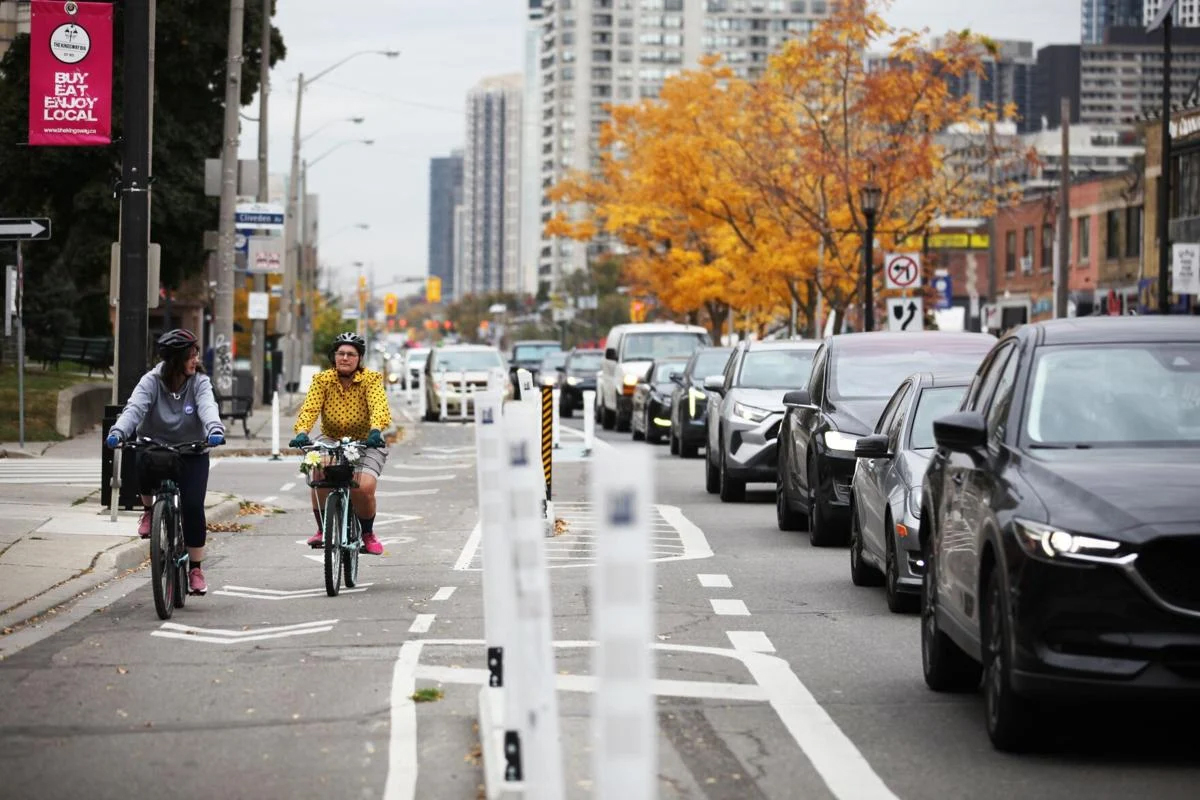 Spór o ścieżki rowerowe na Bloor Street. Mieszkańcy alarmują o zagrożeniu życia