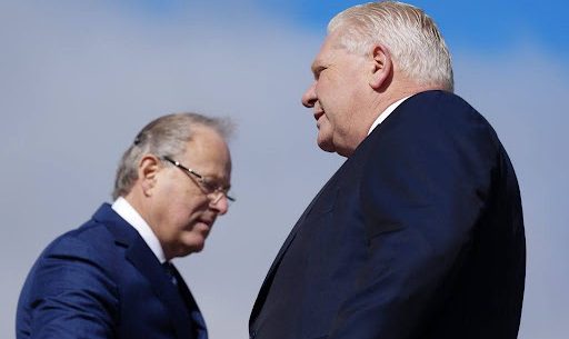 Premier Ford: Trzeba radykalnie zmienić system wypuszczania za kaucją