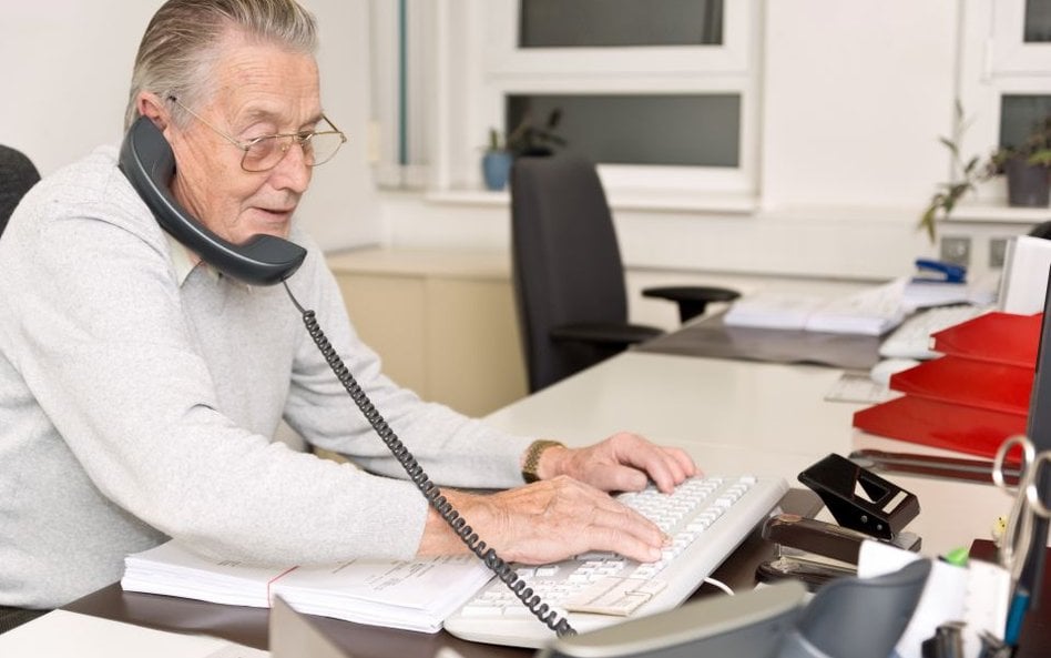 Coraz więcej Polaków pracuje po osiągnięciu wieku emerytalnego