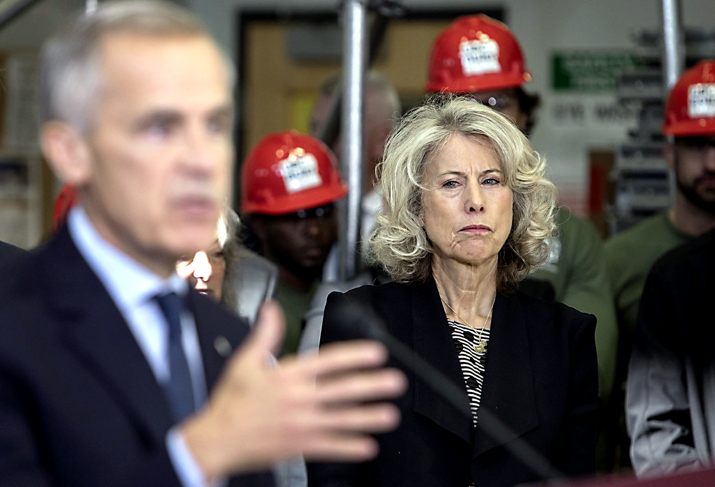 Carney broni wysokich pensji nowych urzędników: „Potrzebujemy najlepszych”