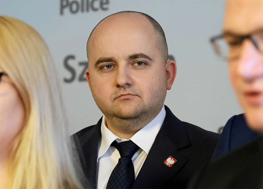 Poseł PiS Dariusz Matecki z sześcioma zarzutami stanie przed sądem