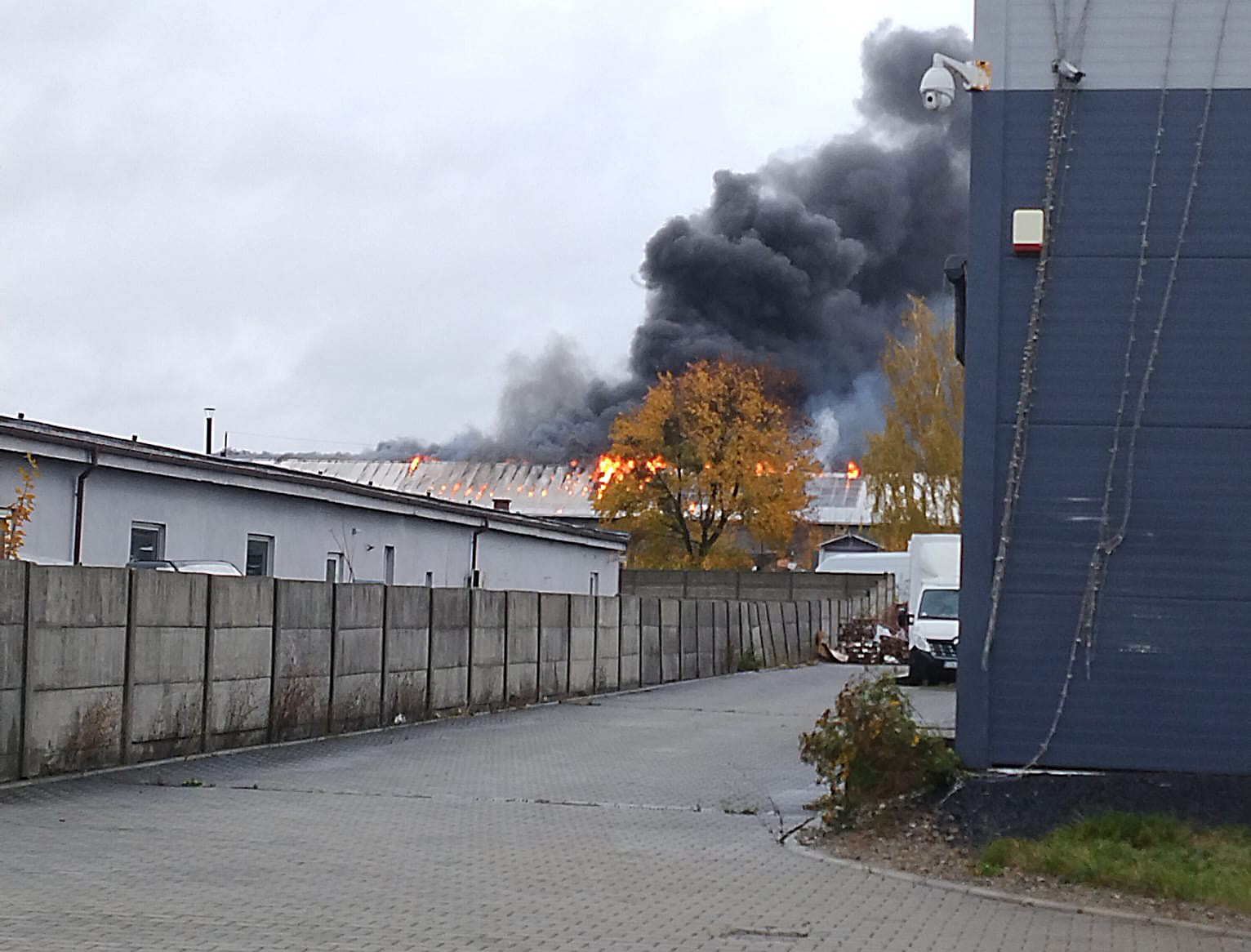 Nowy pożar. Spłonęła fabryka mebli