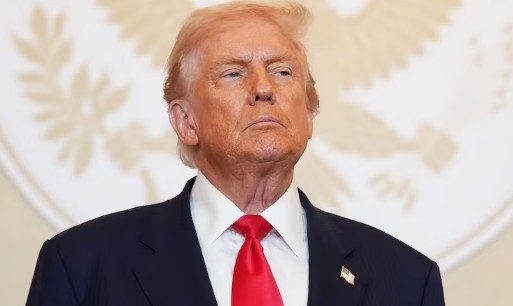 Trump zatwierdził ustawę zobowiązującą Departament Sprawiedliwości USA do ujawnienia akt dotyczących Epsteina