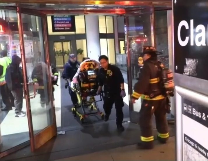 Horror w Chicago. Podpalił 26-letnią kobietę w pociągu