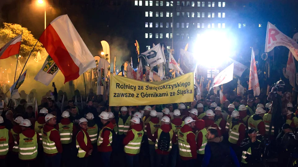 Duży protest górników i hutników