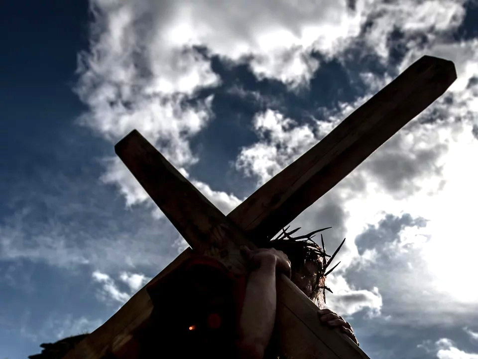 W Europie rośnie liczba ataków na chrześcijan