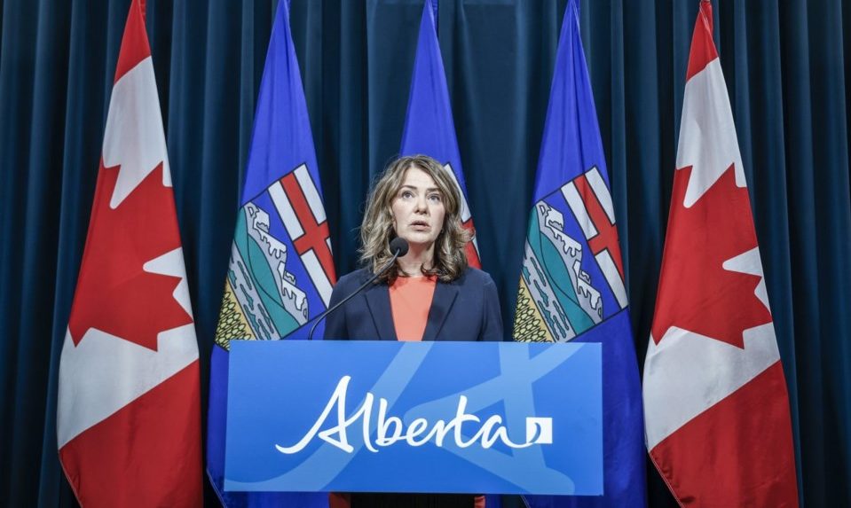Premier Alberty pod presją. Ruszyła petycja o odwołanie Danielle Smith