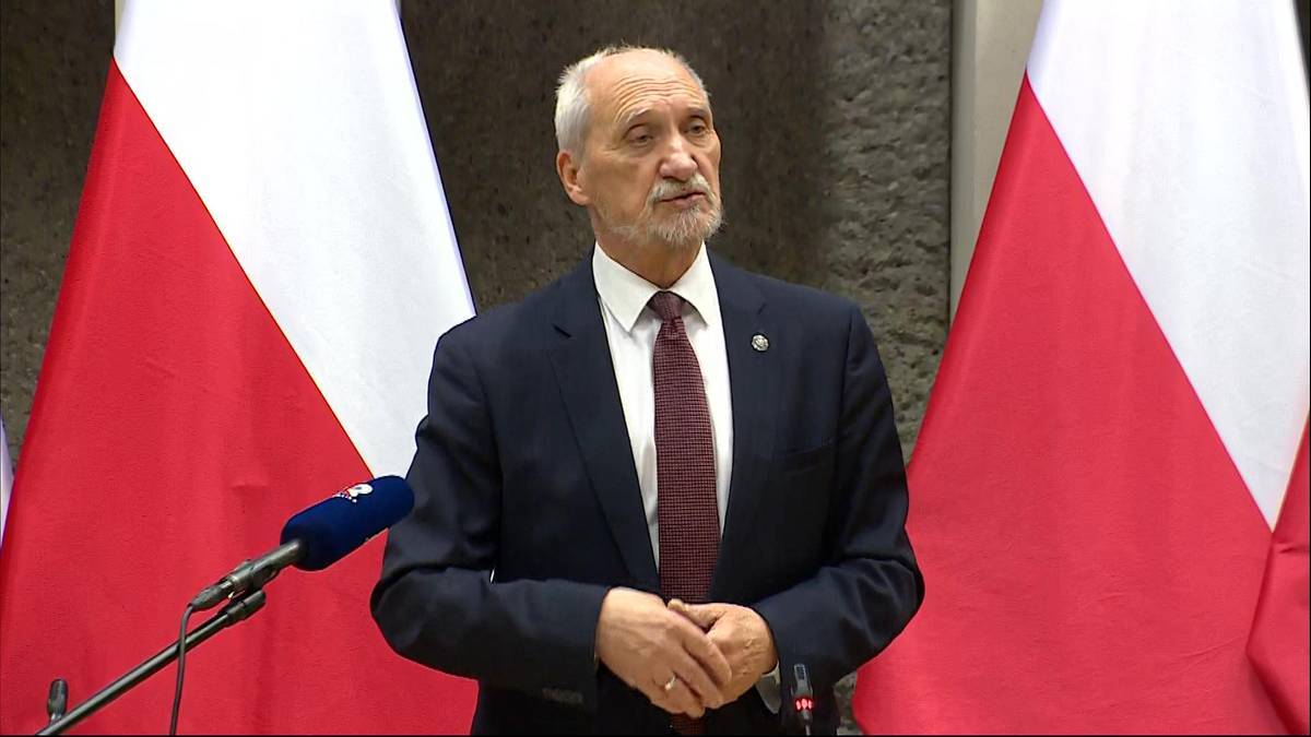 Sprawa Smoleńska. Macierewicz przed sądem