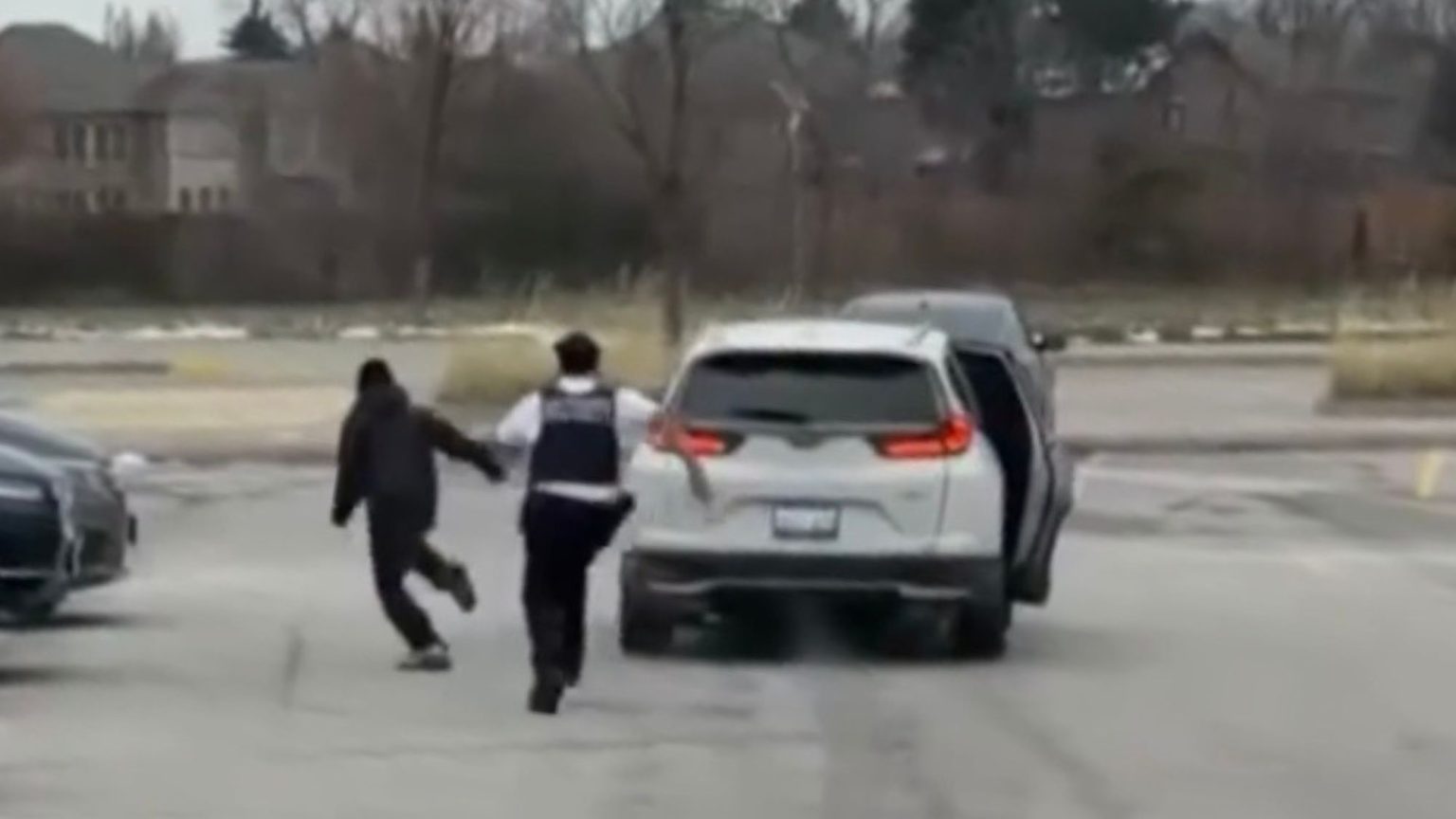 Mississauga – czterech nastolatków uzbrojonych w młotki zatrzymanych