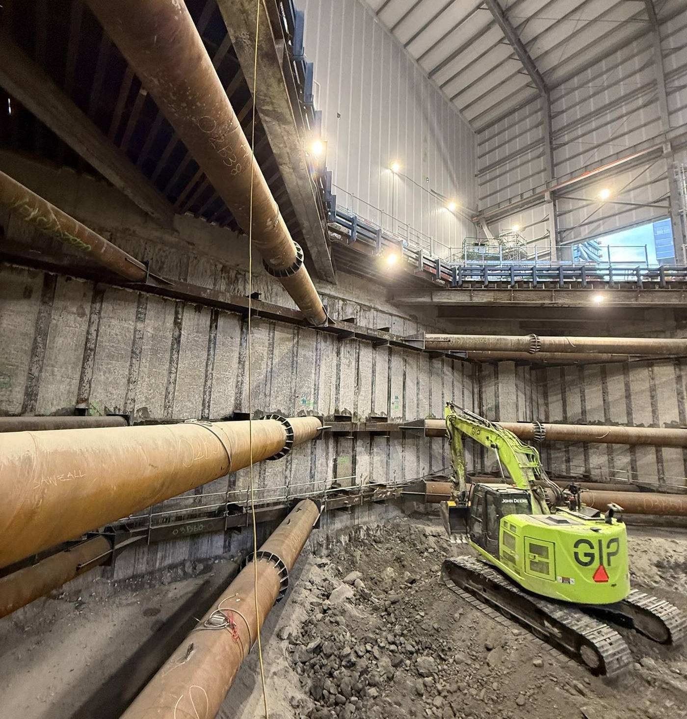 Ontario Line nabiera kształtów. Podziemne stacje rosną w sercu Toronto