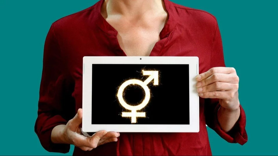 Włochy: sąd zgodził się na zmianę płci metrykalnej 13-letniego dziecka