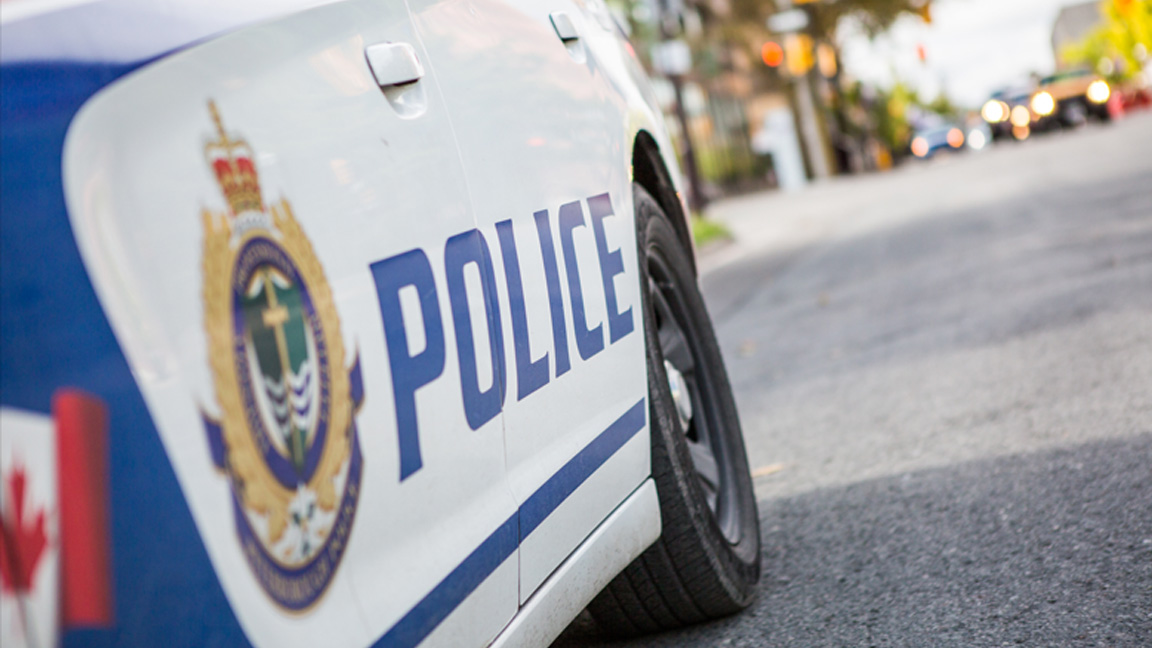 Radna Clarington z zarzutami gróźb. Zaprzecza, twierdząc, iż nagranie sfabrykowała AI