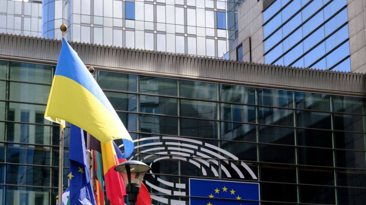 UE chce dać Ukrainie 90 mld euro z rosyjskich aktywów