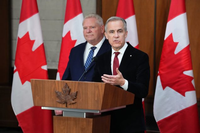 Mark Carney zwołuje premierów prowincji. W tle napięcia z USA