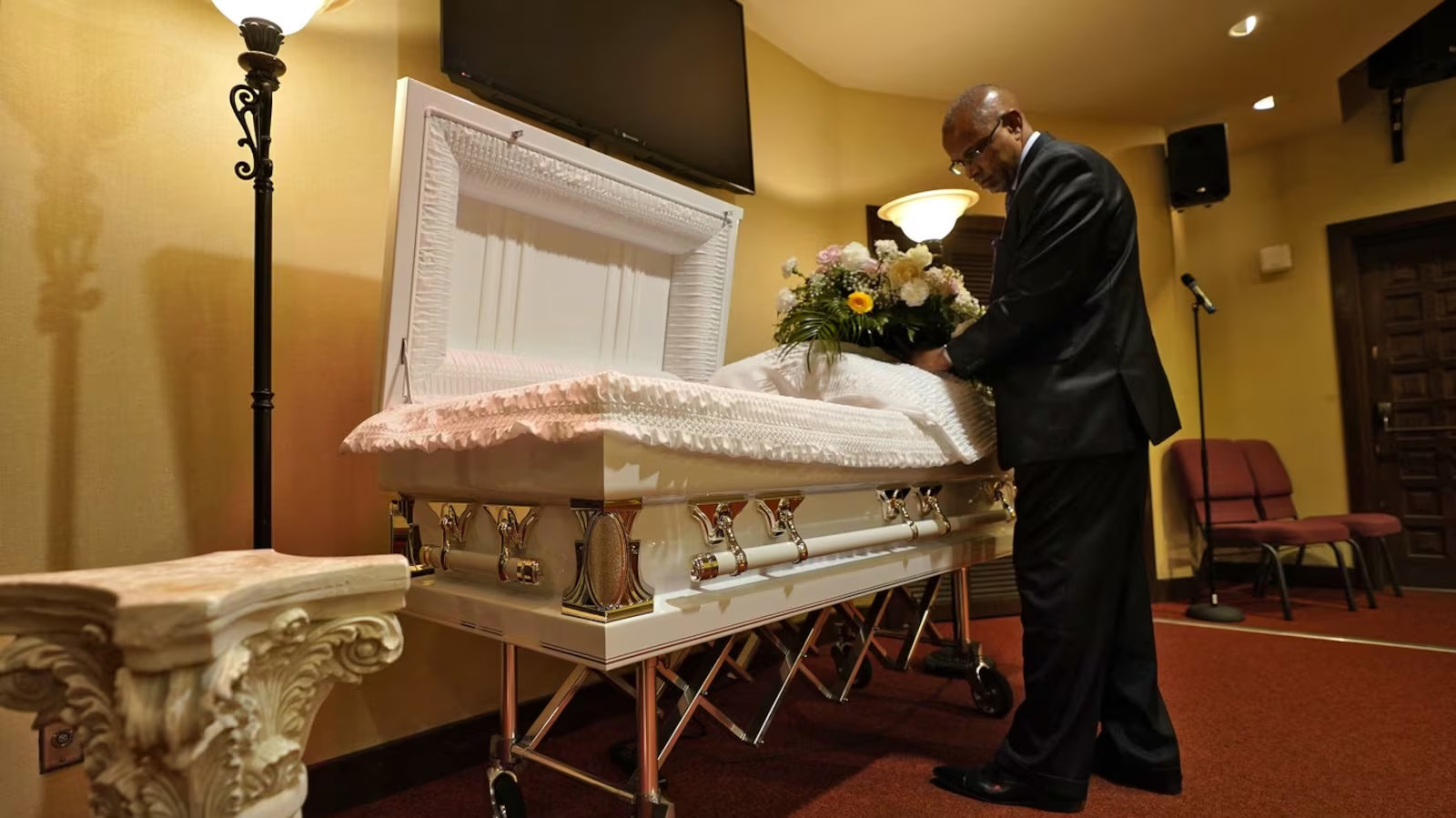 Czy warto zapłacić za własny pogrzeb z wyprzedzeniem?