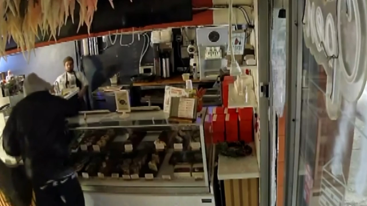 Mała piekarnia liczy straty po włamaniu