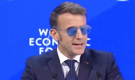 Emmanuel Macron: “USA chce podporządkować sobie Europę”