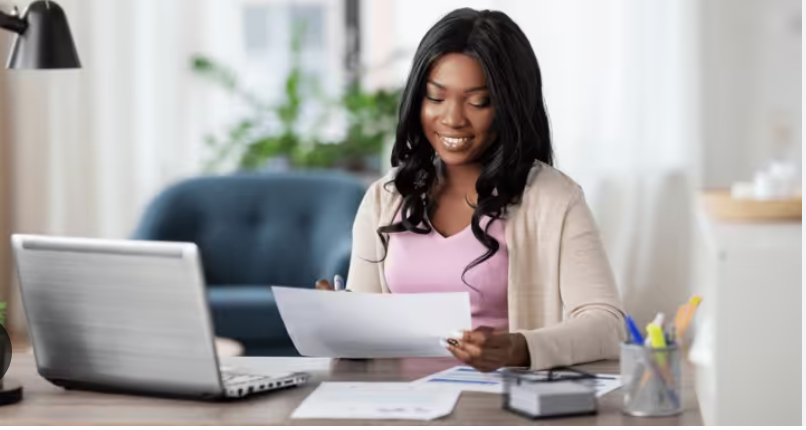 Do 2026 roku tysiące osób w sektorze publicznym przestanie pracować zdalnie w Kanadzie