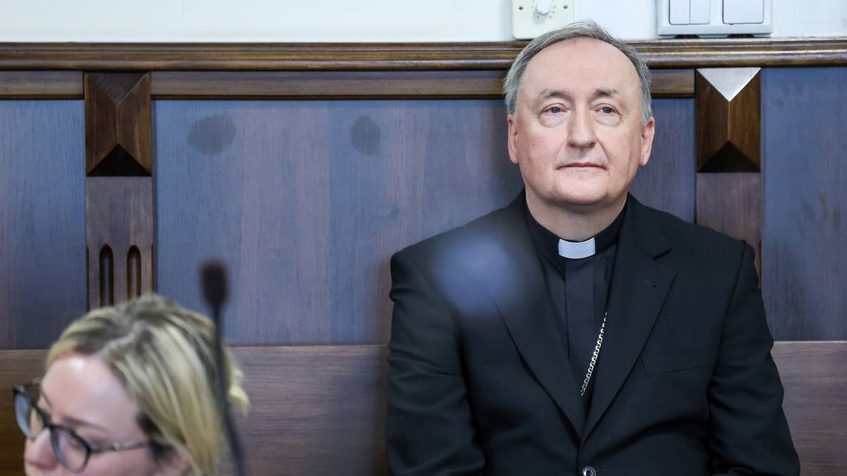 Pierwsza taka sprawa w Polsce. Biskup stanął przed sądem