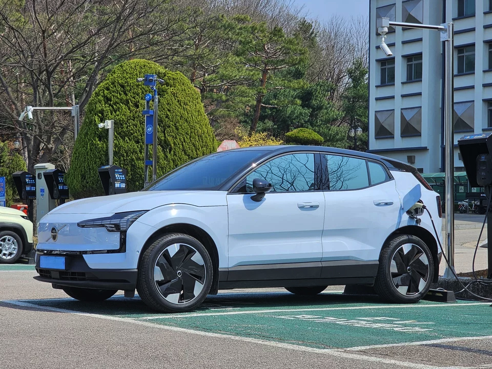 Volvo wycofuje elektryczne samochody