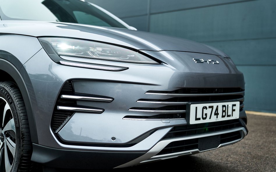 Wojsko blokuje chińskie samochody