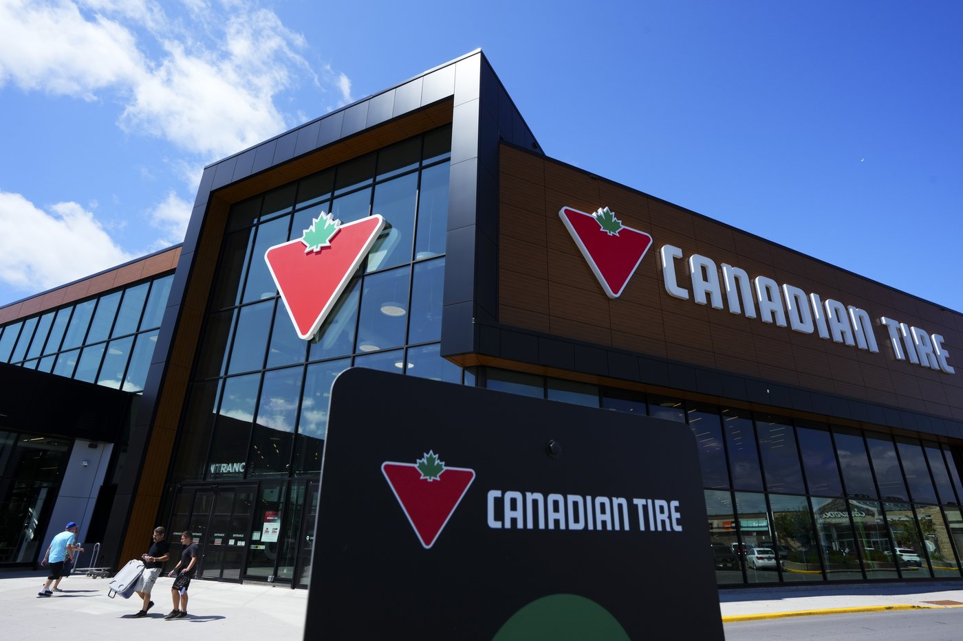Canadian Tire zapłaci prawie 1,3 mln dolarów kary za fałszywe reklamy