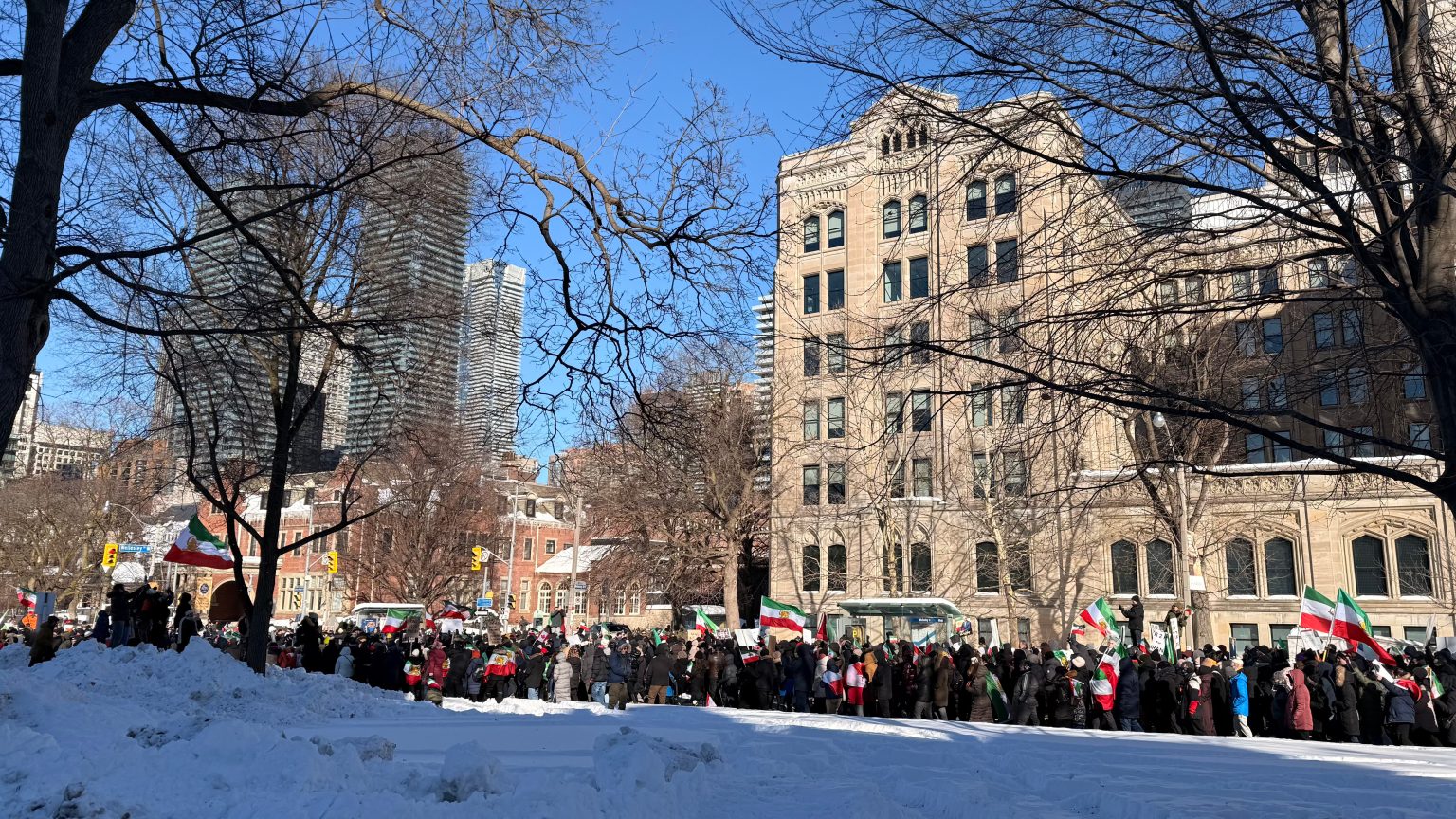 Torontoński protest przeciw panującemu w Iranie reżimowi