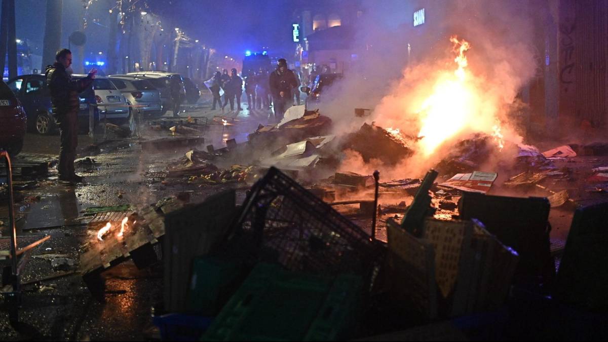 Zamieszki we Włoszech. Ponad 100 rannych policjantów