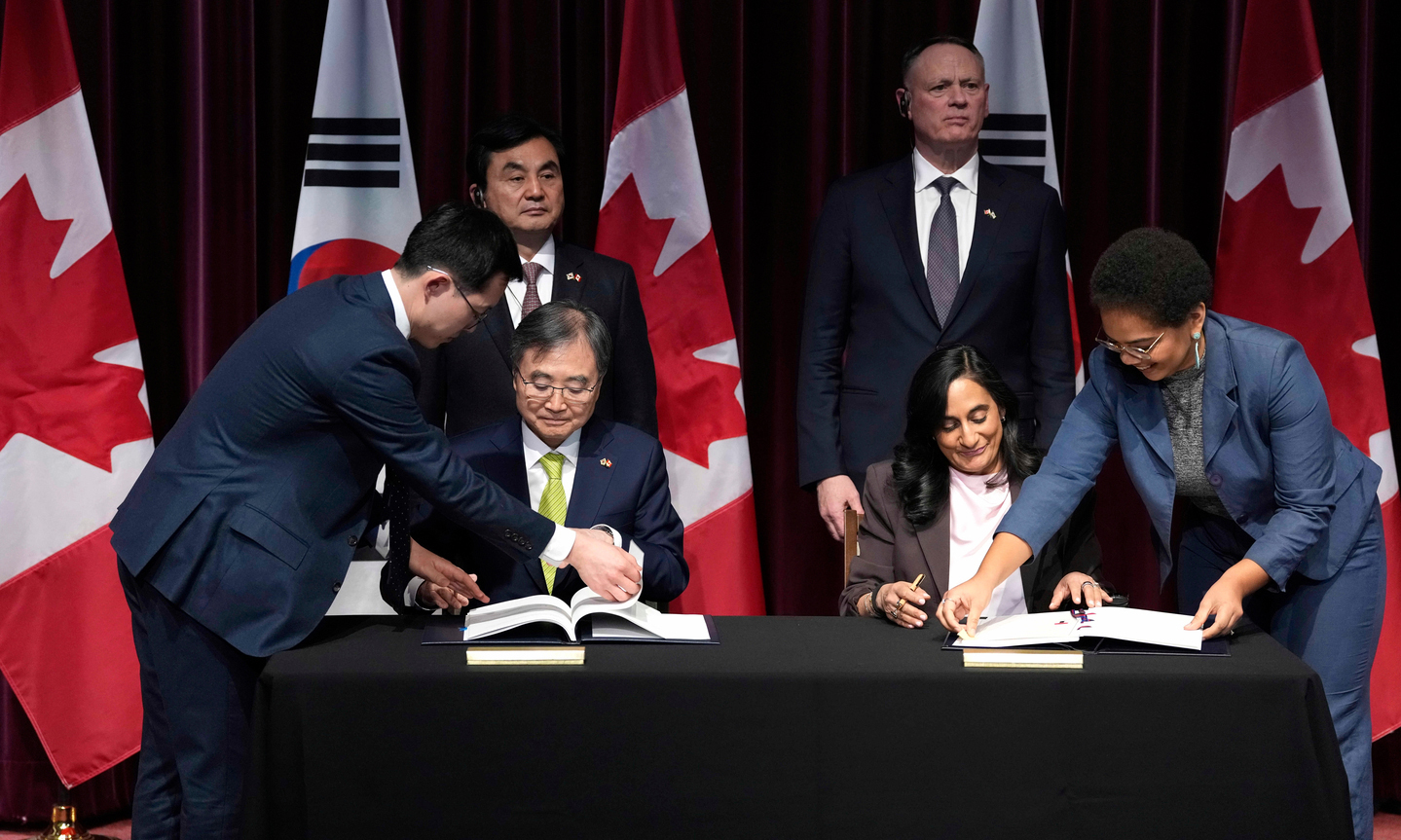 Kanada i Korea Południowa zacieśniają współpracę obronną