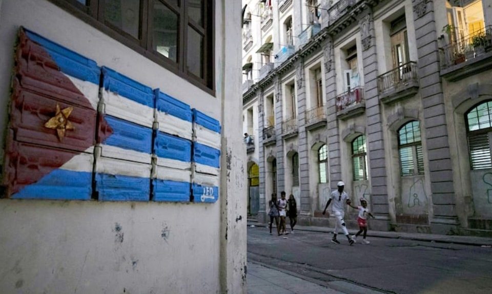 Nowe ostrzeżenia dla Kanadyjczyków dotyczących podróży na Kubę