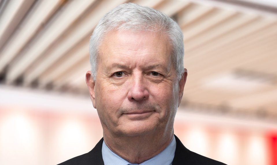 Carney uważa, iż kondolencje przekazane przez prezesa Air Canada wyłącznie po angielsku nie były wystarczająco pełne empatii