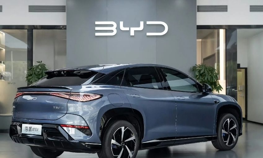 Chińska rewolucja w Kanadzie. BYD otwiera salony dealerskie