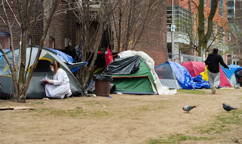 Darowizna 25 mln dolarów na walkę z bezdomnością w Toronto