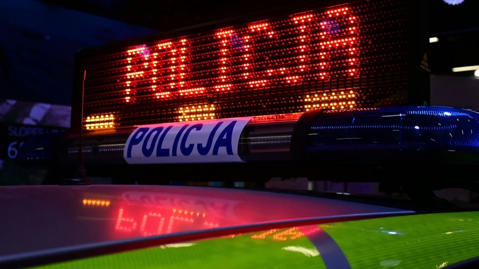 Policjant z Piaseczna w areszcie. Śledztwo ws. gwałtu trwa