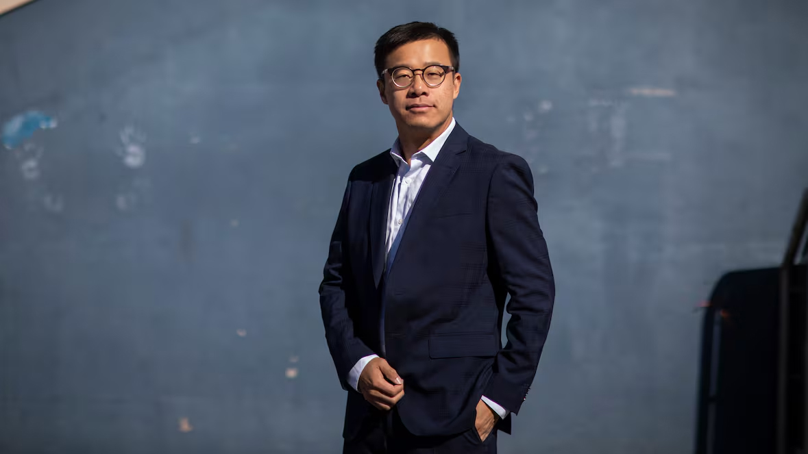 Polityczny wstrząs w B.C. Poseł oskarżony o napaść