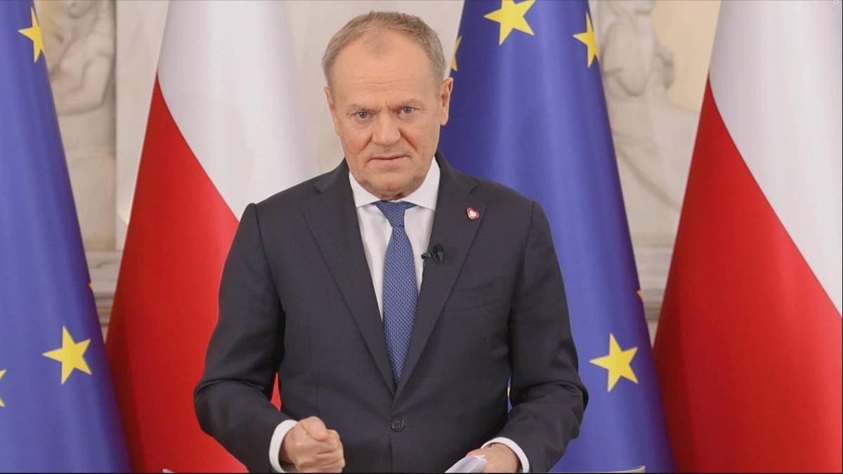 Tusk wzywa prezydenta do podpisania europejskiej pożyczki SAFE