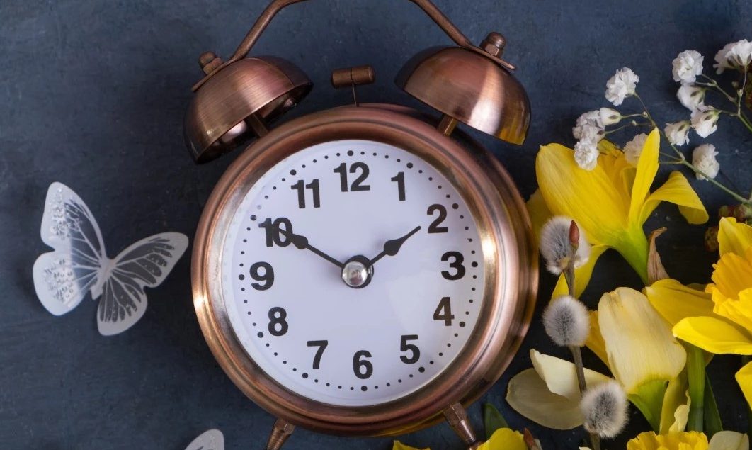 W ten weekend przechodzimy na czas letni