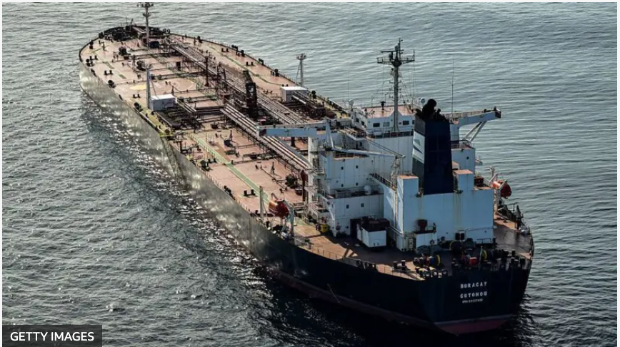 Ameryka godzi się by przez chwilę kupować rosyjską ropę