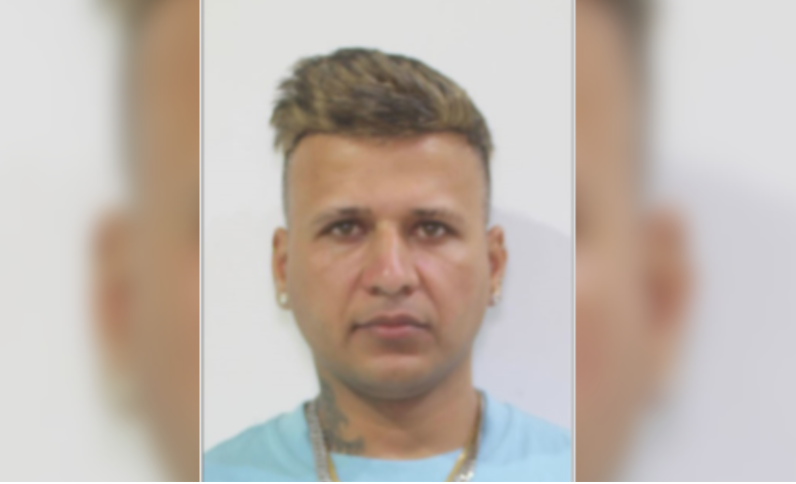 Mieszkaniec Brampton poszukiwany za kradzież ponad 200 000 dolarów