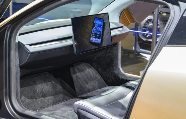 Rozpoczęła się wojna cenowa autonomicznych taksówek