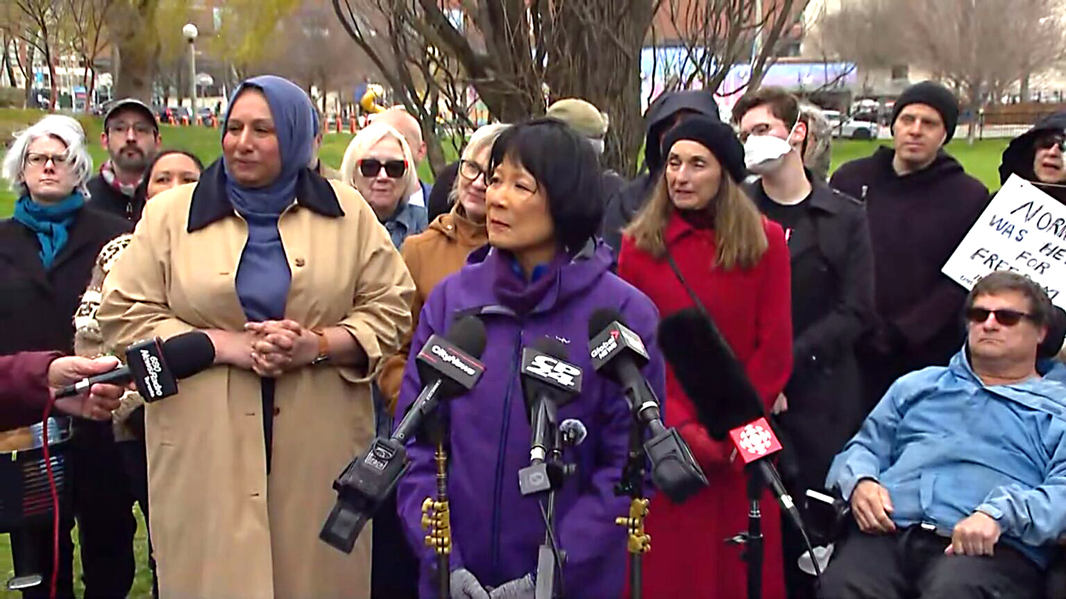 Spór o lotnisko Billy Bishop. Chow mobilizuje mieszkańców