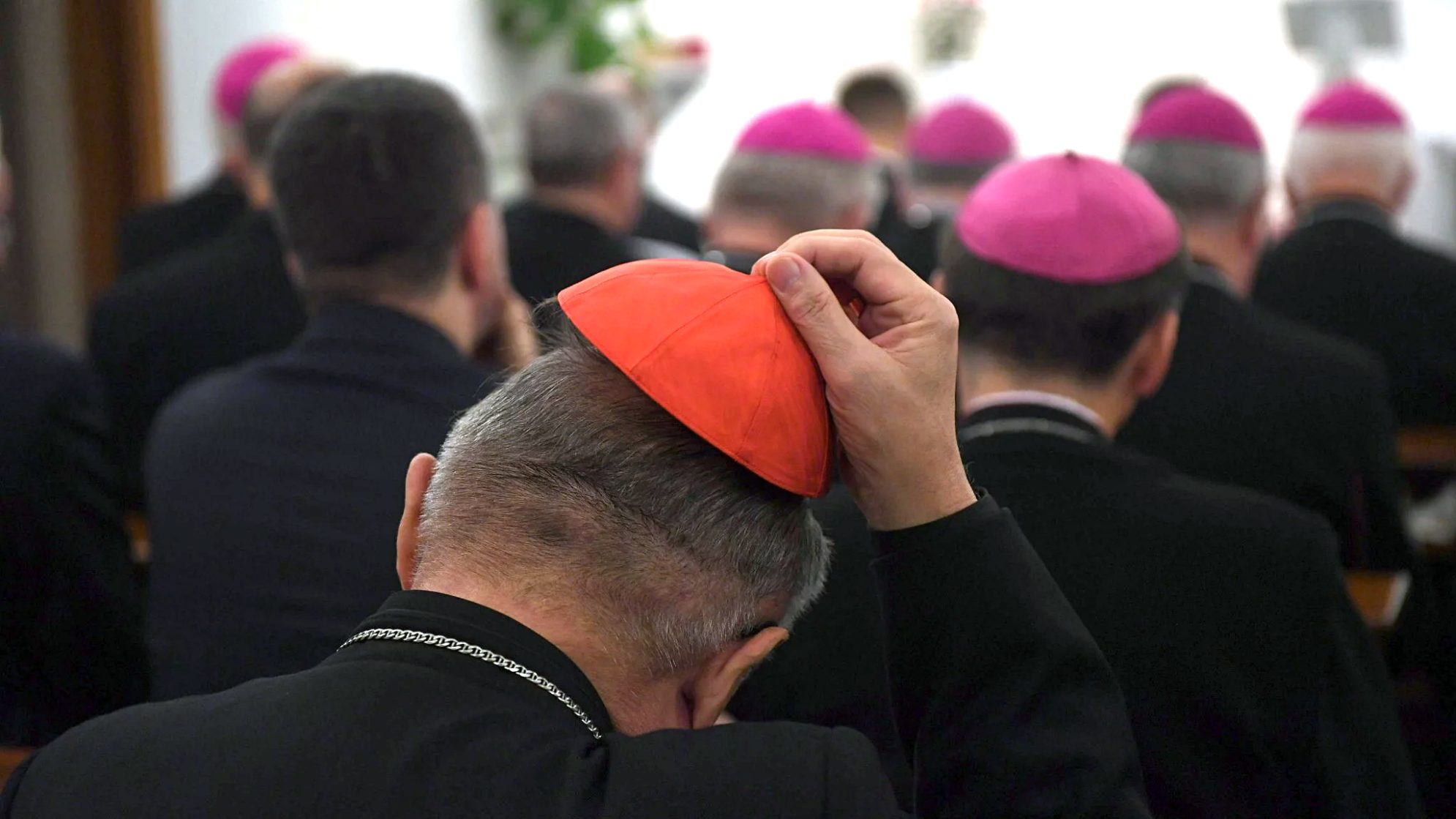 Kontrowersje wokół listu biskupów. Komentarze i podziały