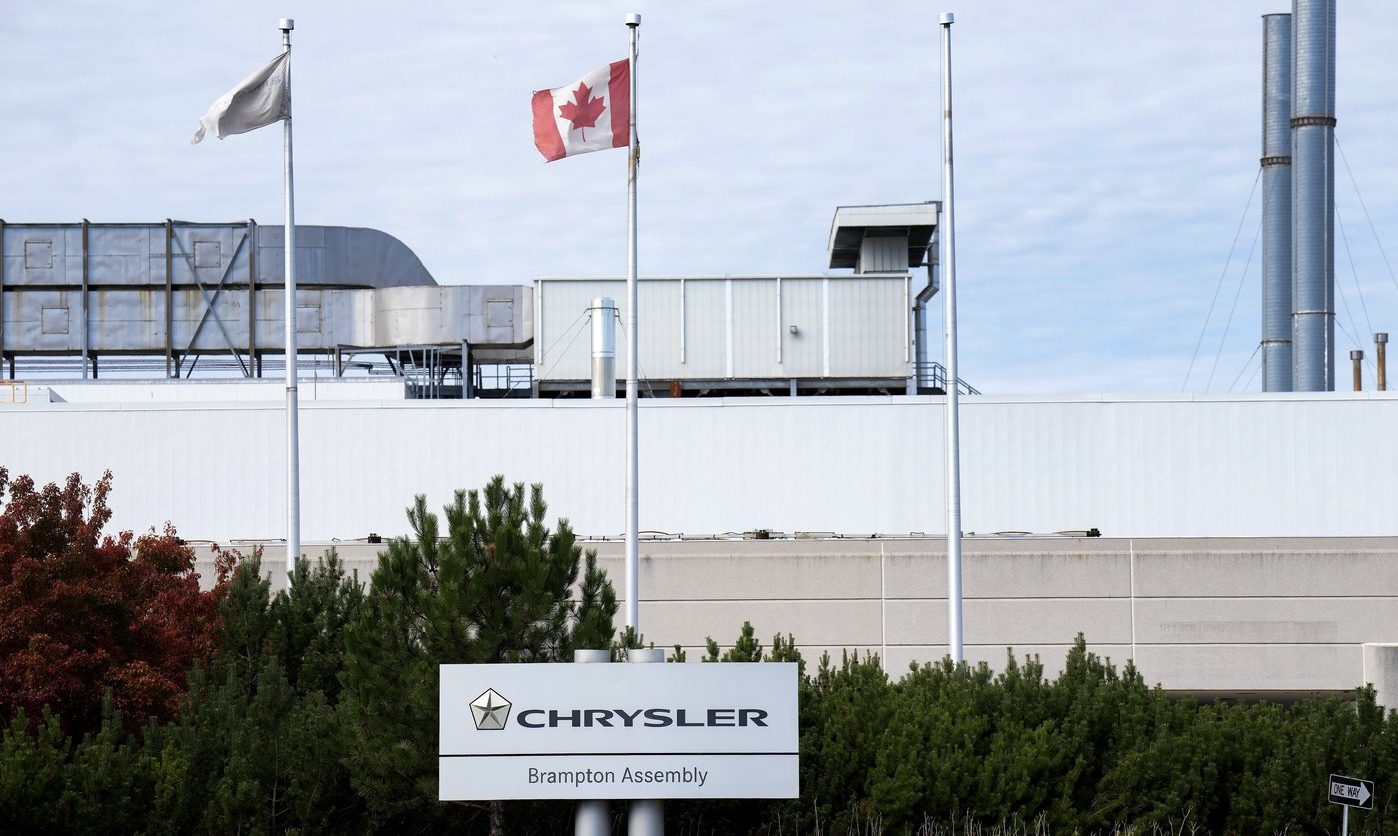 Niepewność w nowych czasach. Pracownicy Stellantis zmieniają swoje życie