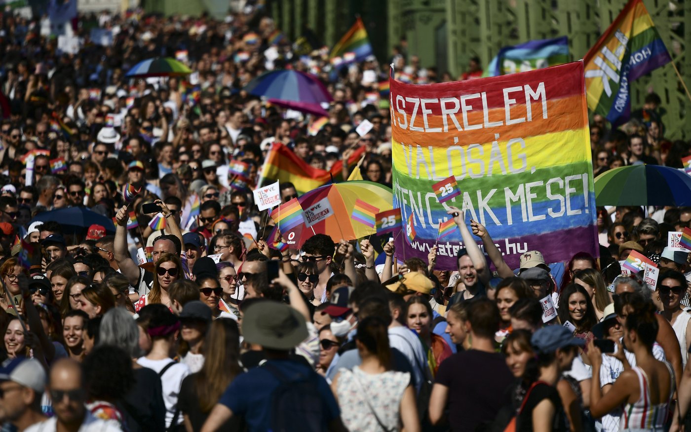 Apel o większe wsparcie dla LGBTQ+. Kanada pod presją