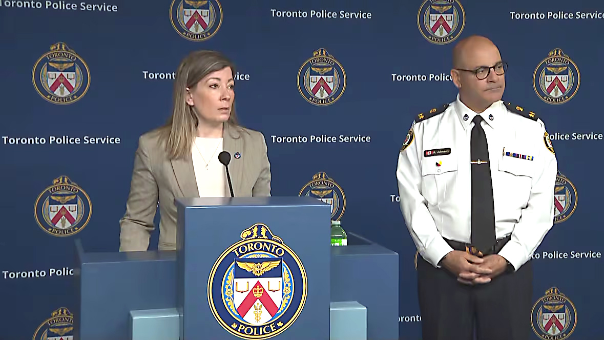 Policja ostrzega przed niebezpiecznymi SMS-ami