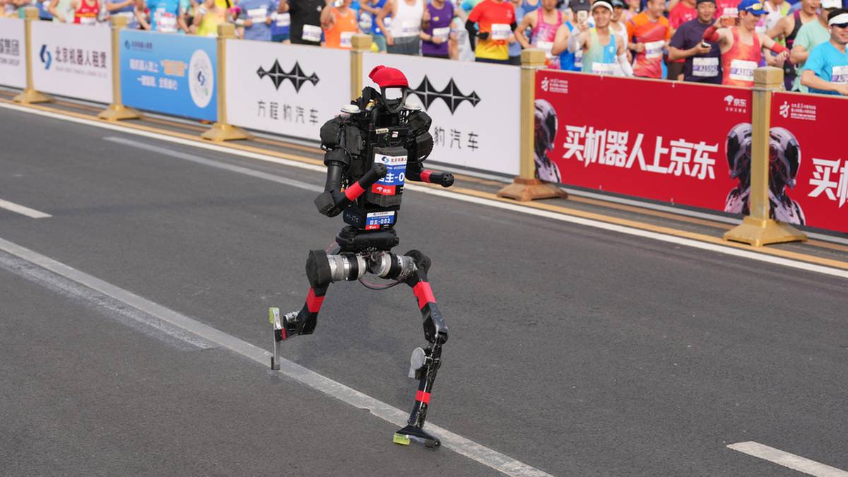 Roboty szybsze od ludzi w półmaratonie