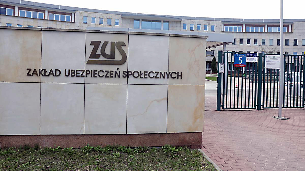 Burzliwe negocjacje płacowe w ZUS
