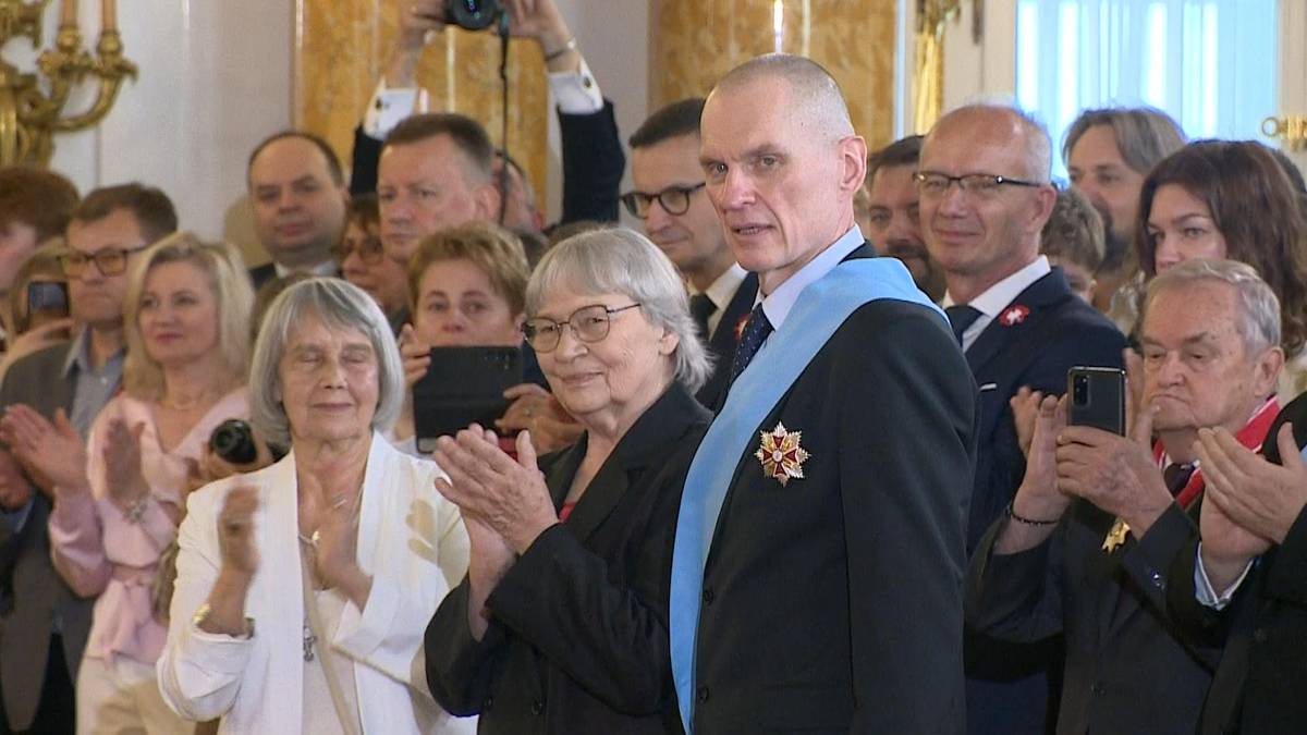Prezydent wręczył Ordery Orła Białego