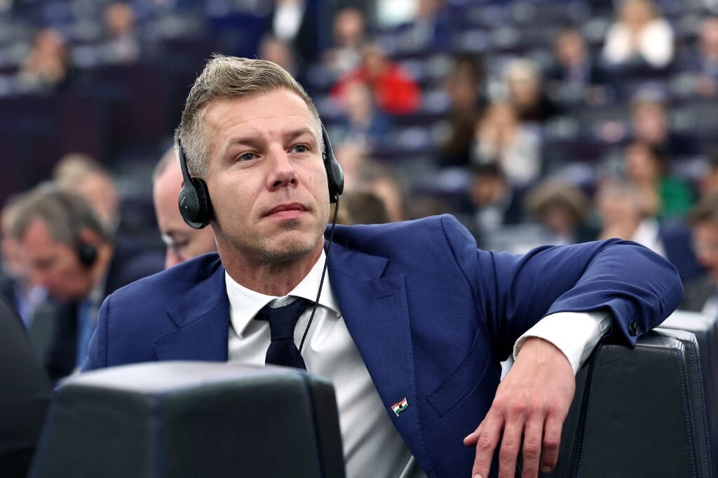 Nowy premier Węgier zaczyna od Warszawy
